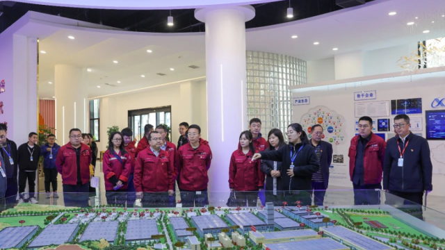 党建引领聚合力 政企共建促发展&mdash;&mdash;吕梁经开区经济发展局、招商服务局联合直属企业、非公企业开展主题党日活动​